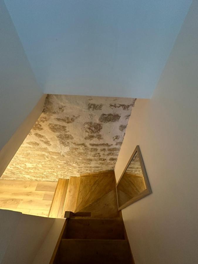 Ferienwohnung Modern And Warm Fully Renovated Split Level Apart Steps Away From The Grands Boulevard Paris Exterior foto
